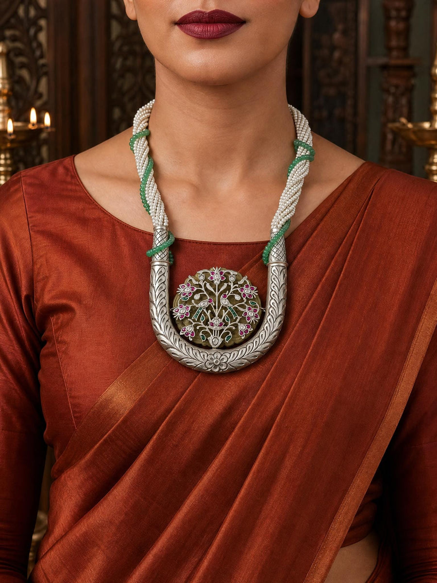 Elavira Oxidised Necklace
