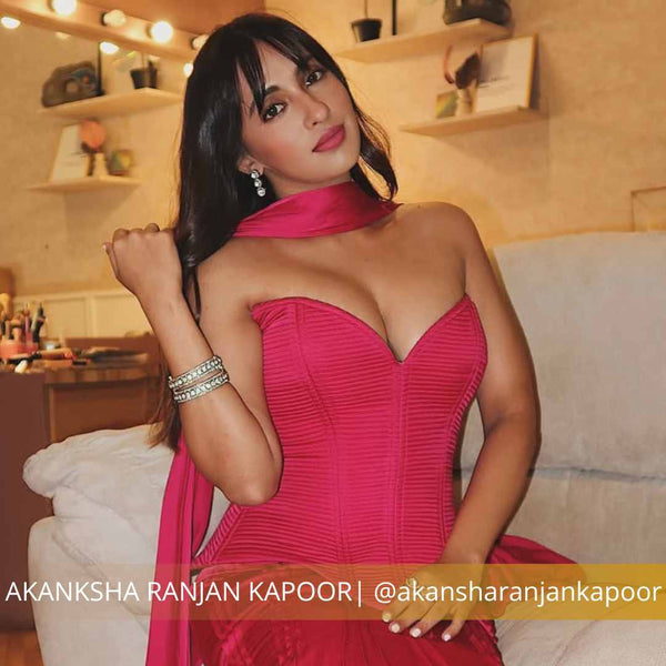 CELEBRITY'S FAVOURITE