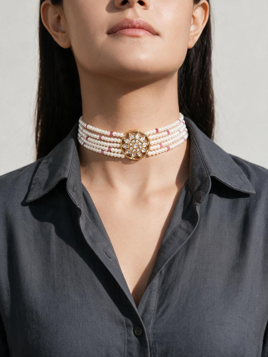 Pearl White Choker