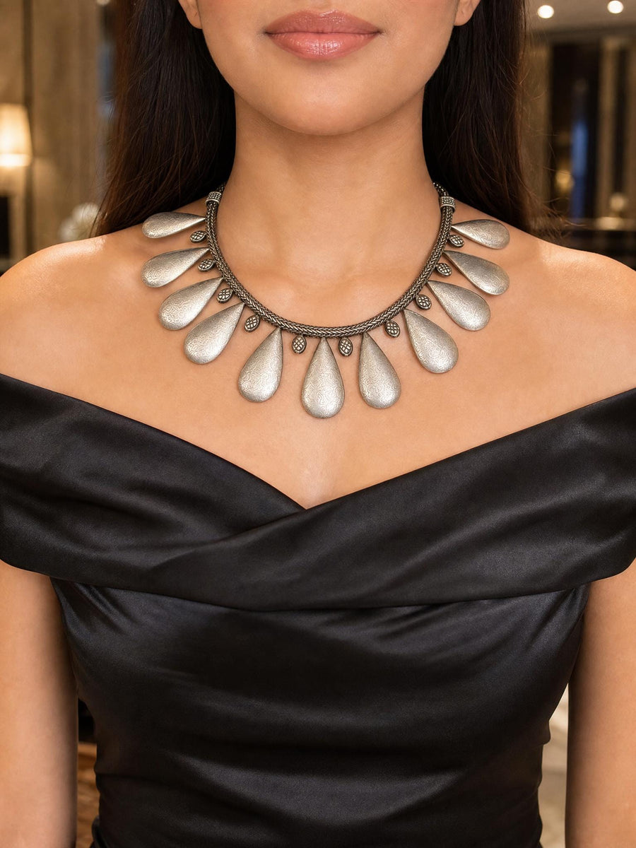 Bold Teardrop Statement Necklace