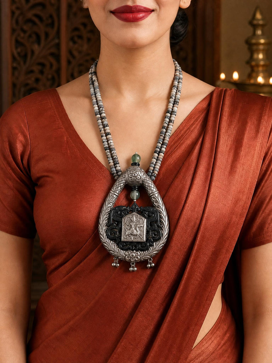 Tavelya Oxidised Necklace