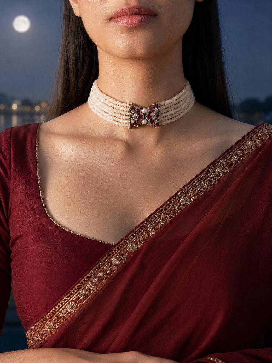 Eternal Radiance Necklace Set