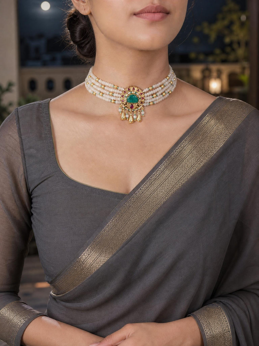 Aaeha Necklace Set