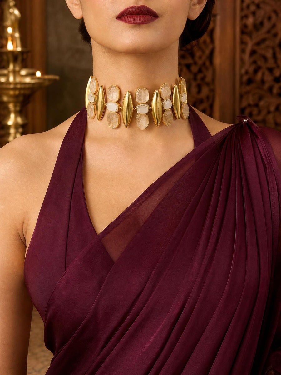 Elira Necklace