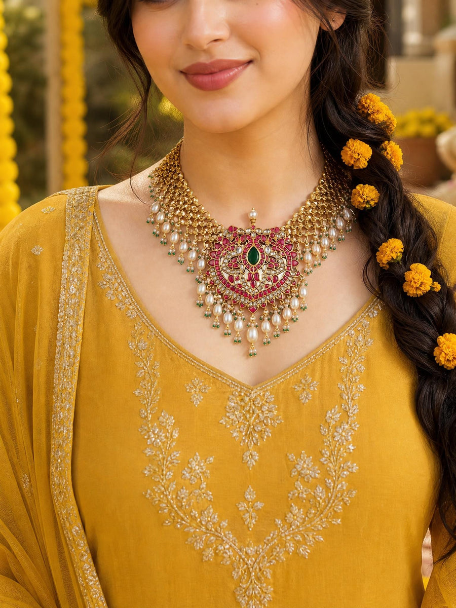 Majestic Heartfall Necklace Set