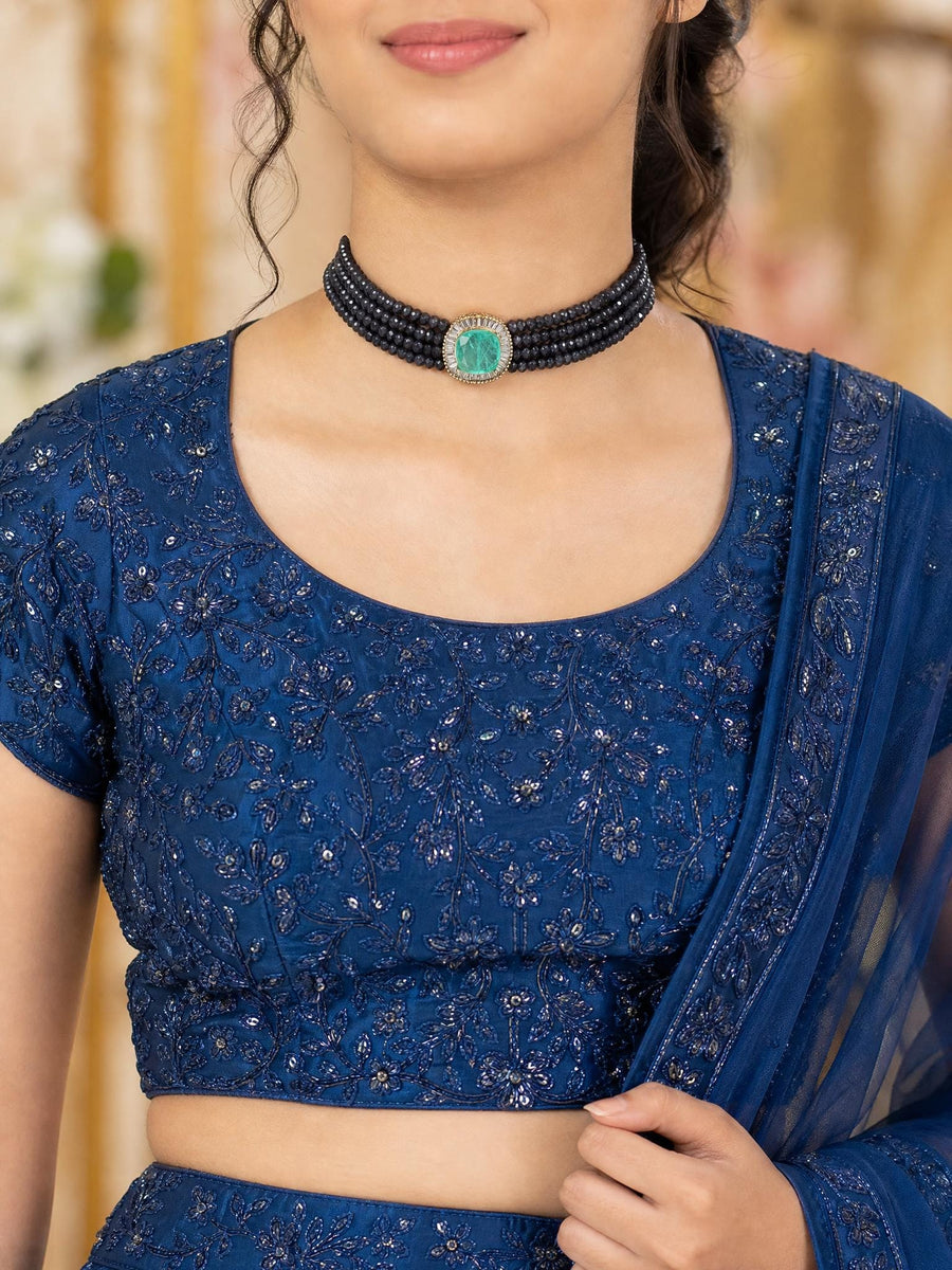 Aaira Necklace Set