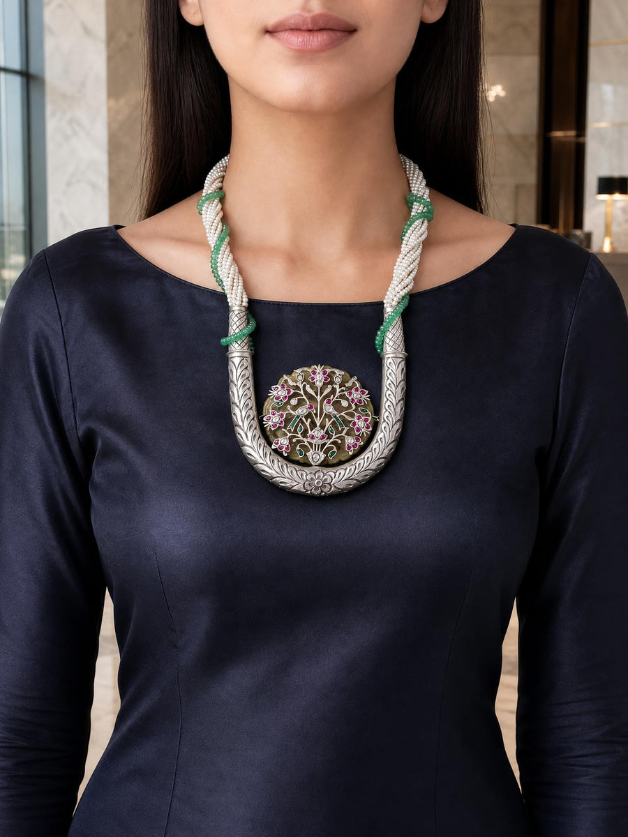 Elavira Oxidised Necklace