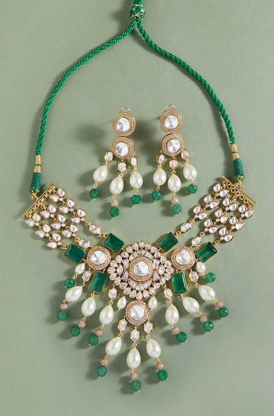 Load image into Gallery viewer, Bridal Necklace Set With Green Jades &amp;amp; Pearls
