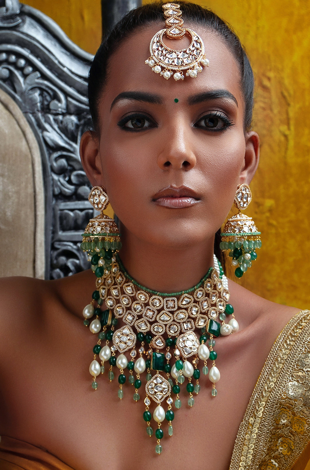 Load image into Gallery viewer, Bridal Necklace Set With Jades &amp;amp; Pearl Drops
