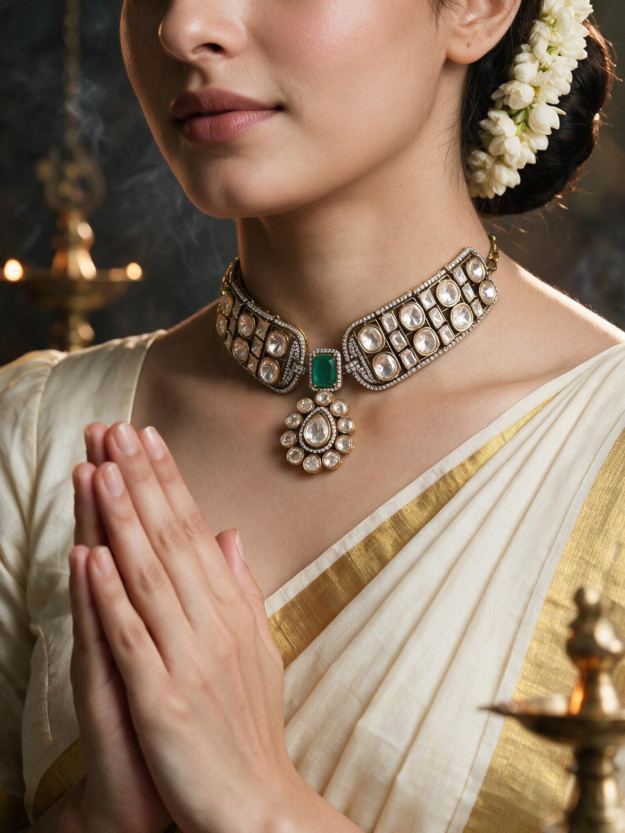 Anaya Necklace Set