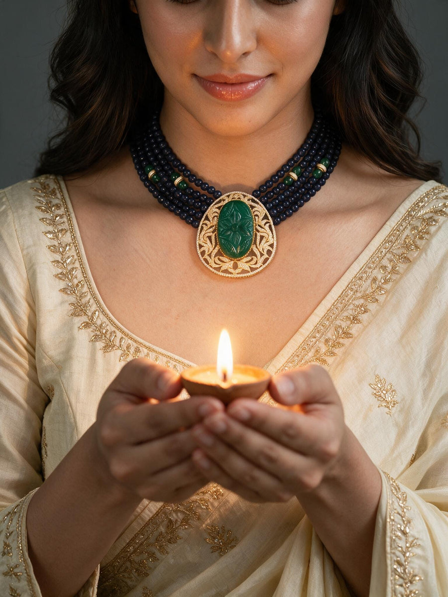 Vaara Necklace Set