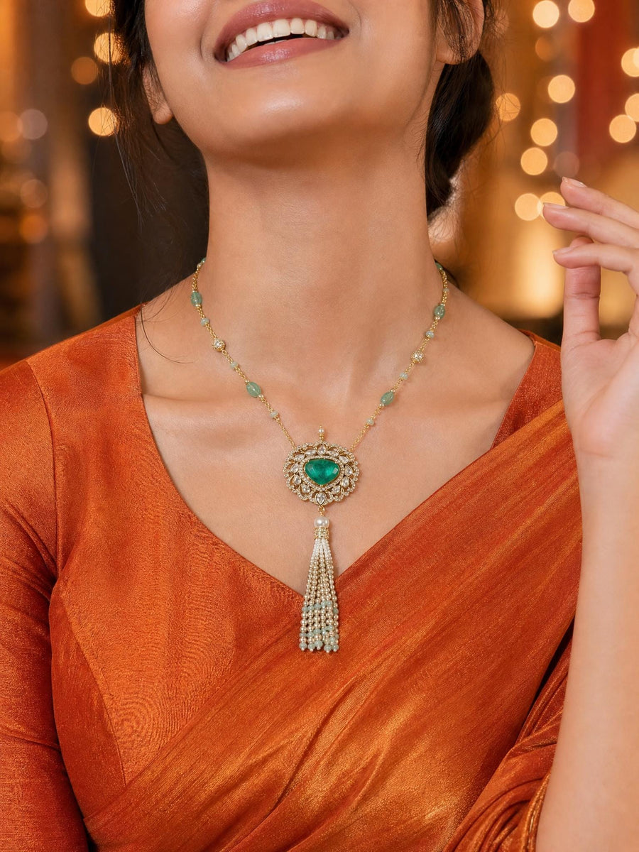 Kavira Necklace