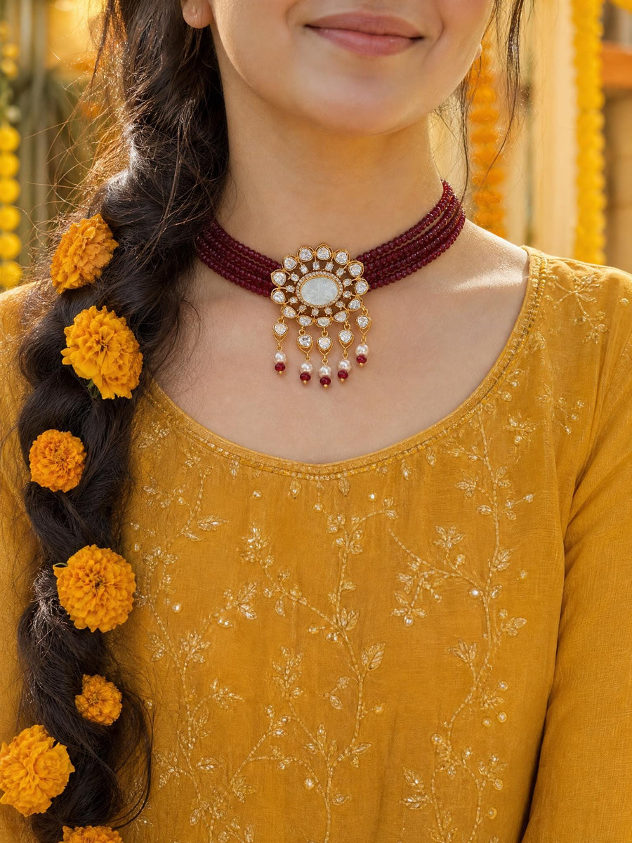Nayra Necklace Set