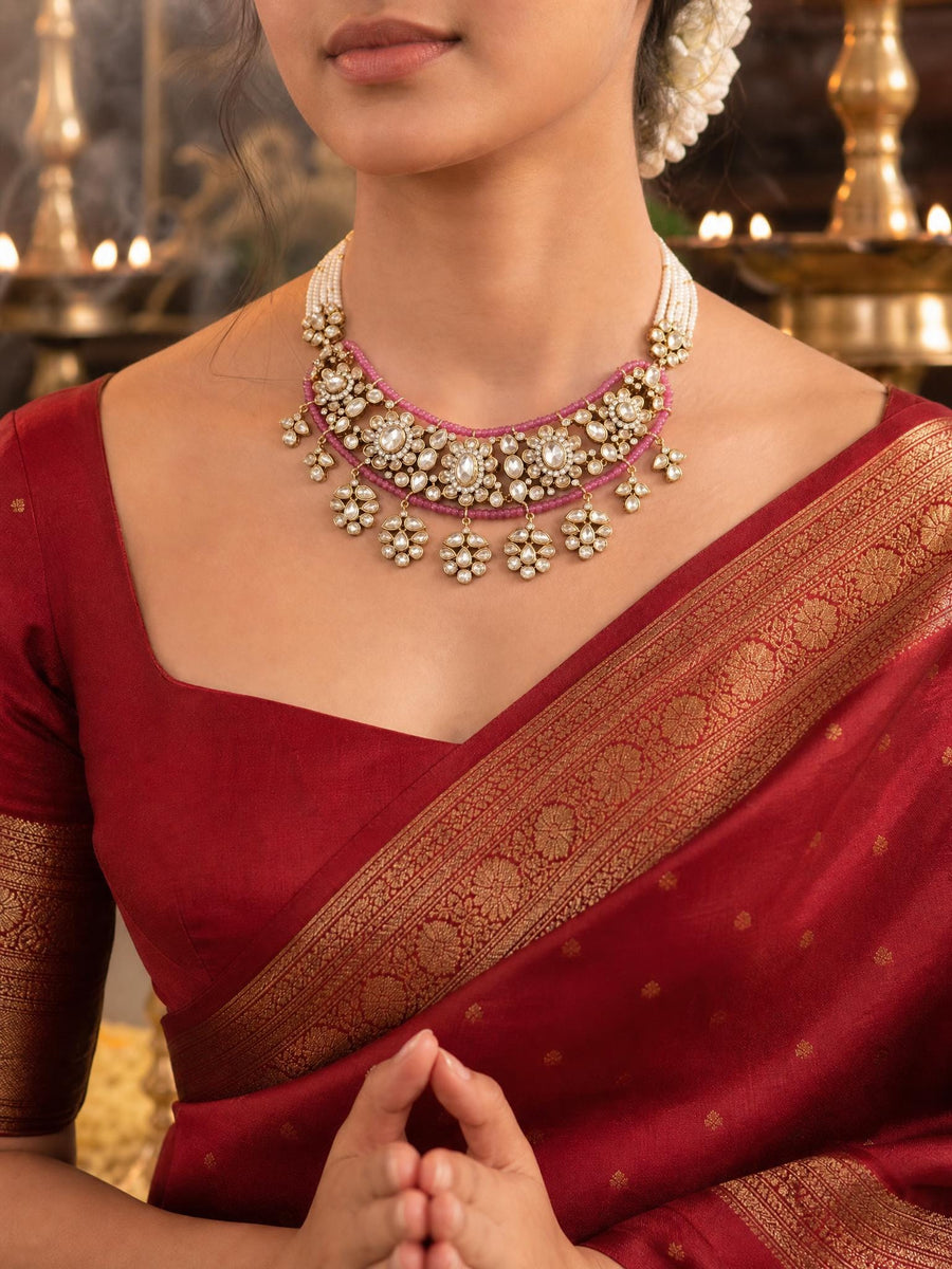 Vayesha Necklace Set