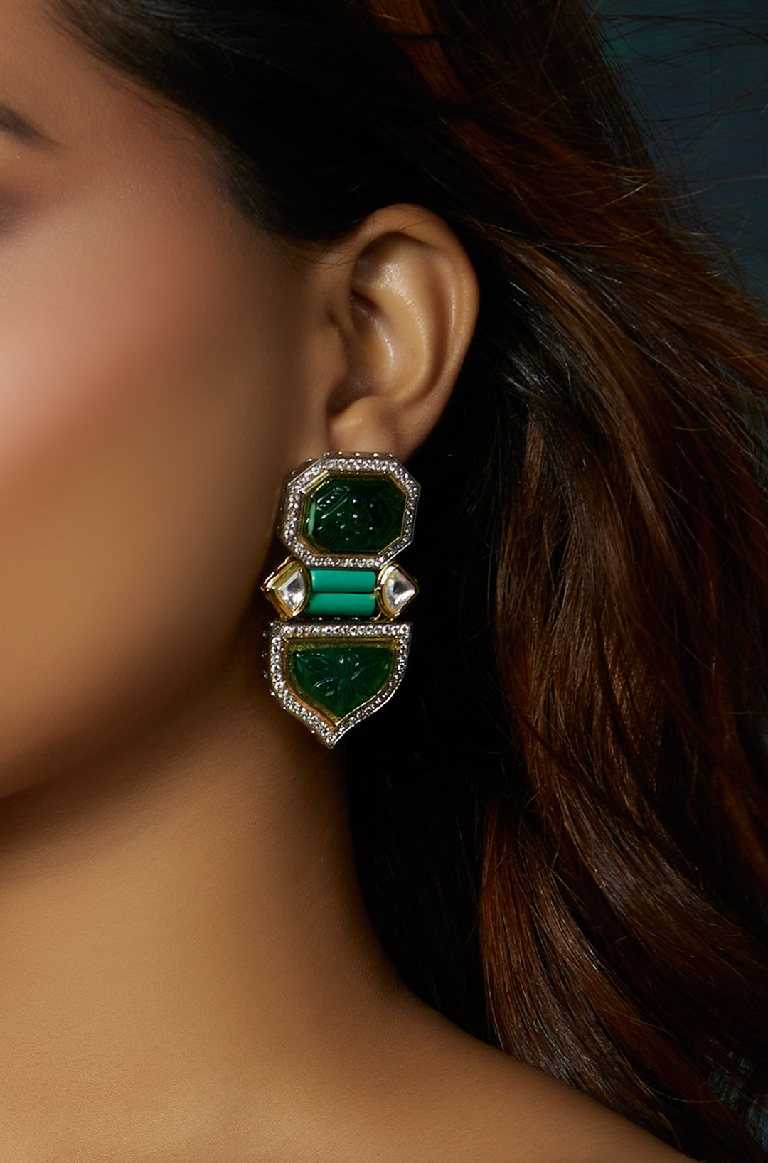 Load image into Gallery viewer, Classic Green Polki Earrings - Joules by Radhika
