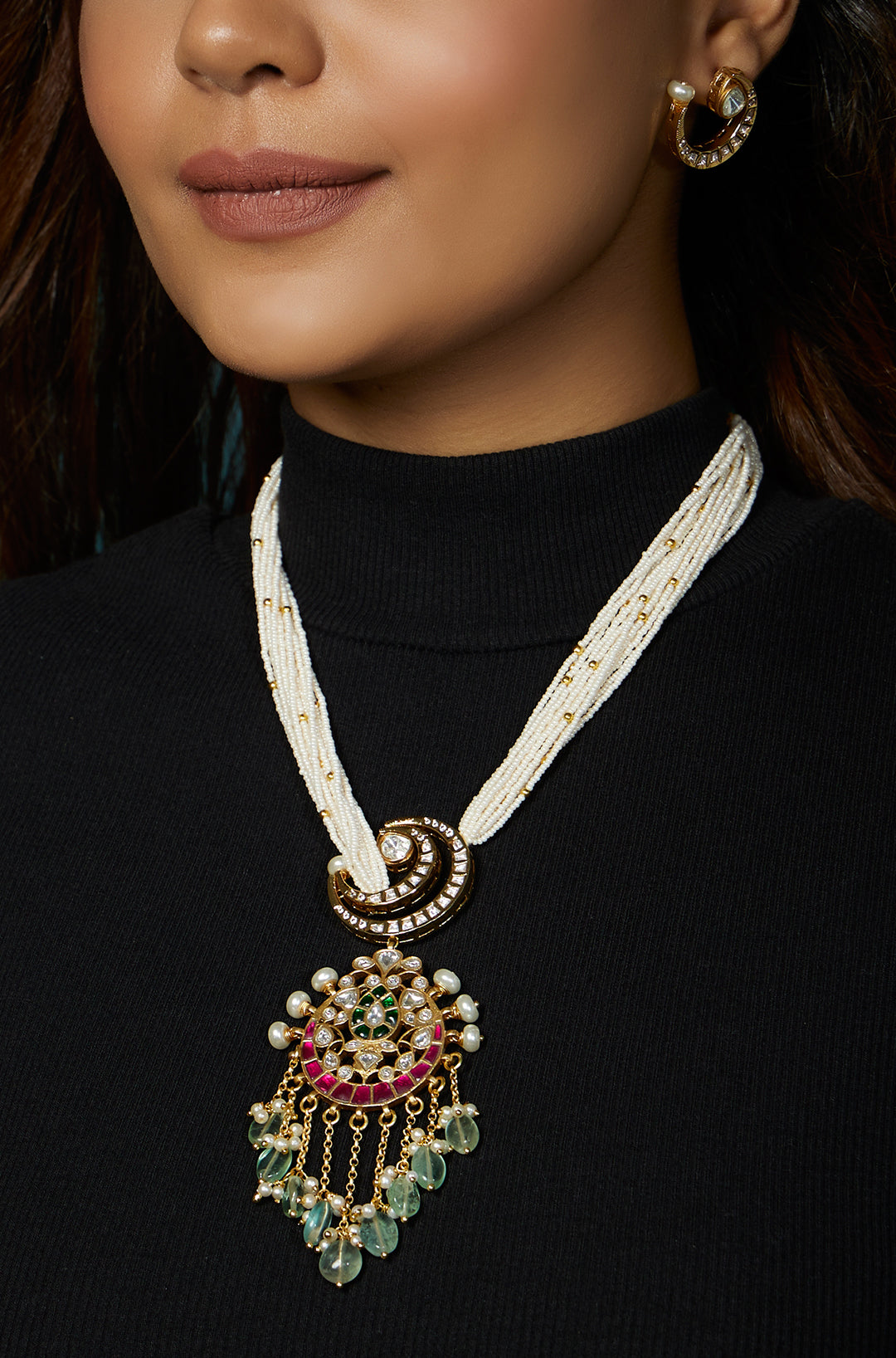 Load image into Gallery viewer, Pearl And Gold Tone Polki Necklace Set - Joules by Radhika
