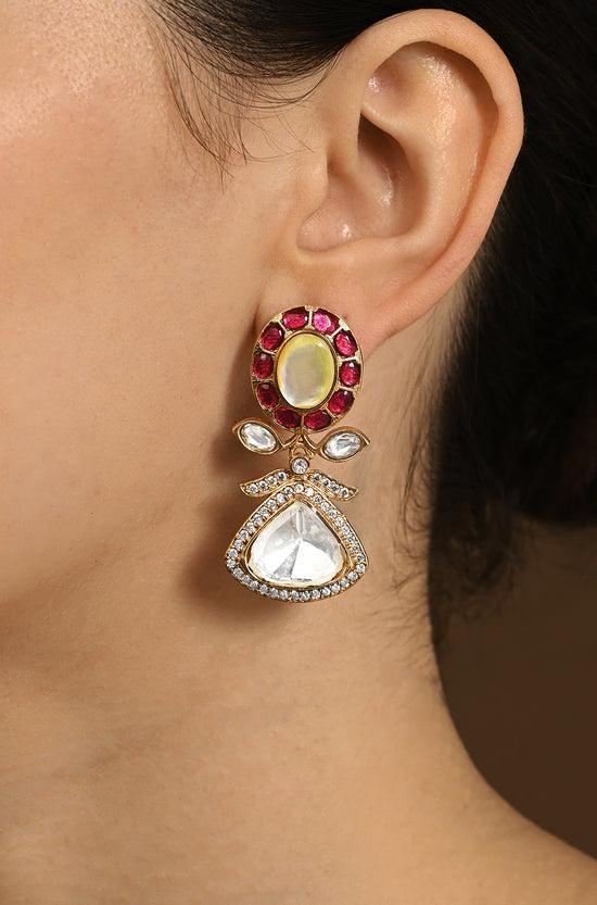 Load image into Gallery viewer, Radiant Polki Earrings
