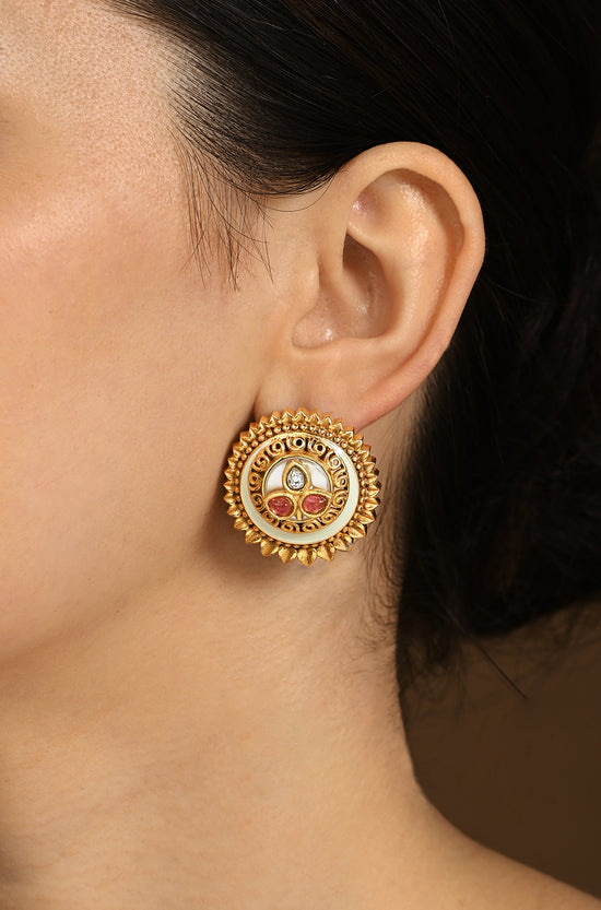 Load image into Gallery viewer, Masterpiece Polki Stud Earrings
