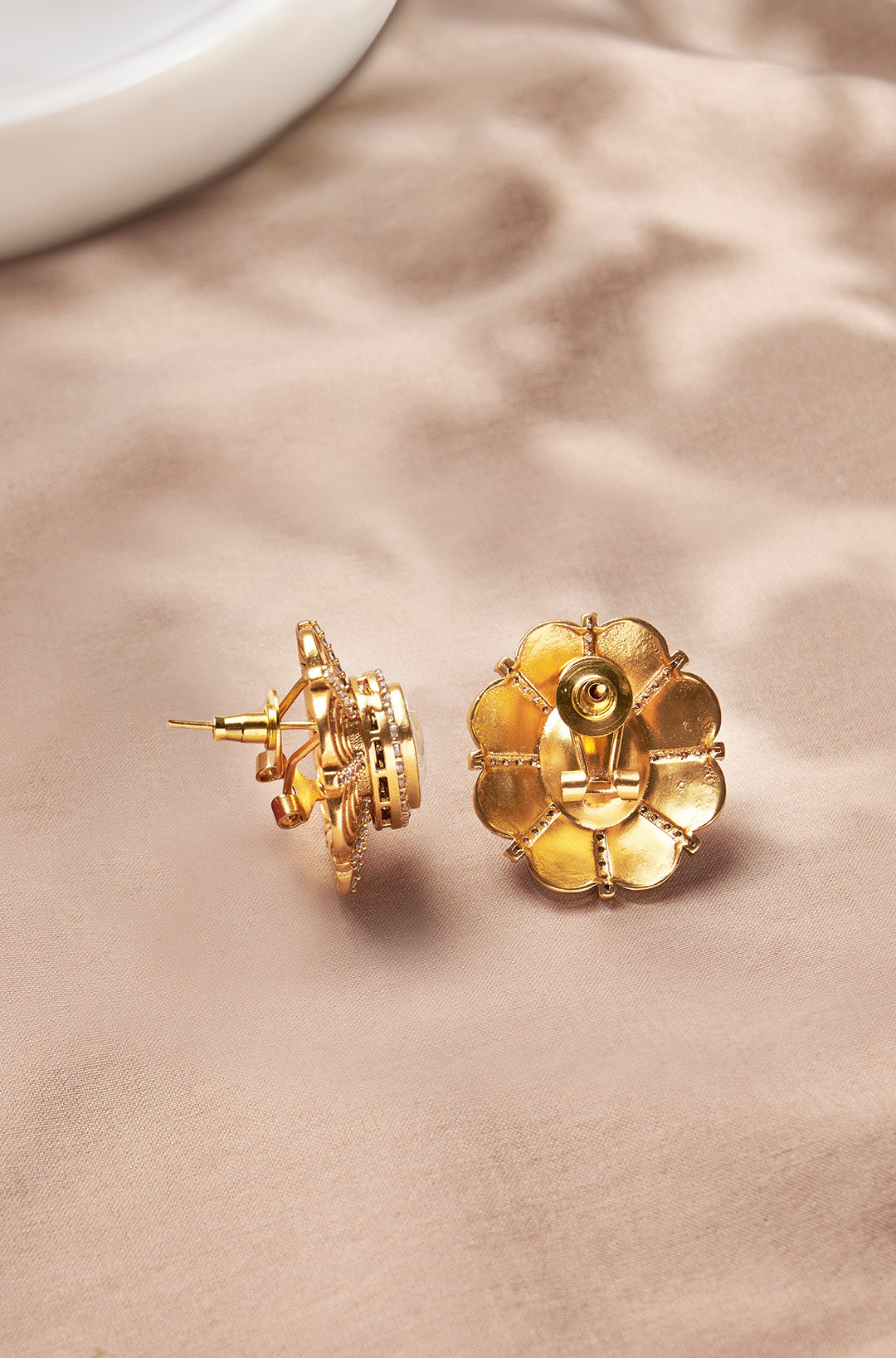 Load image into Gallery viewer, Floral Polki Studs
