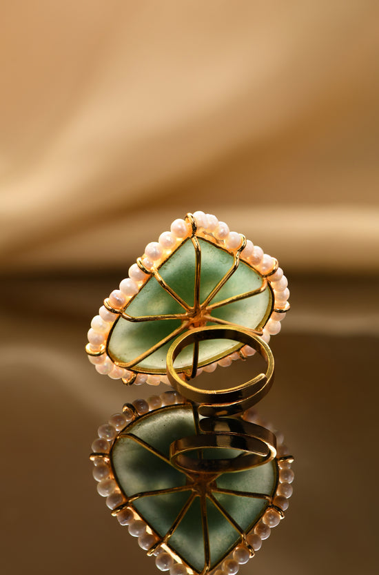 Load image into Gallery viewer, Dreamlike Pearl Ring

