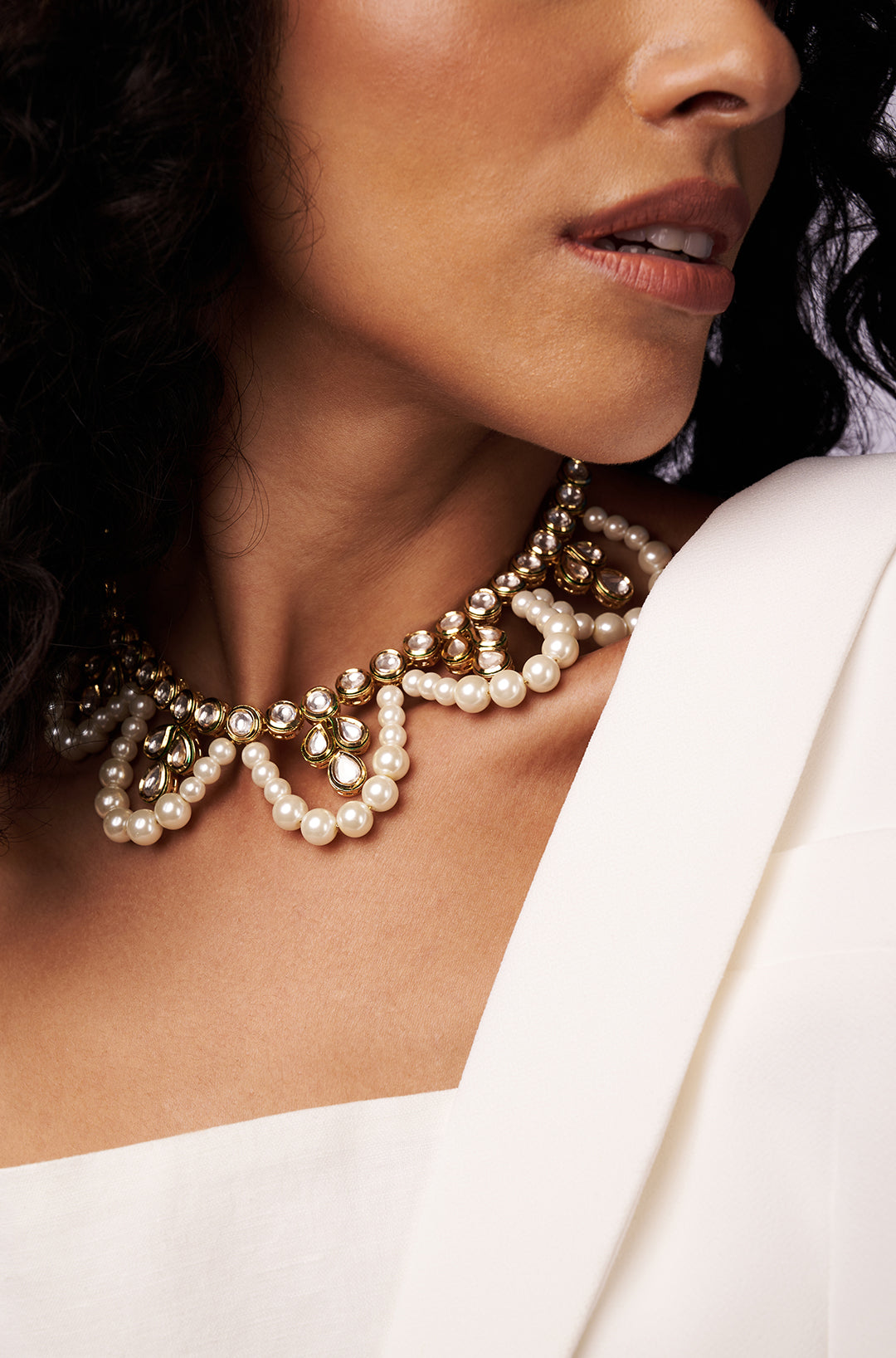 Load image into Gallery viewer, Classic Pearl &amp;amp; Polki Necklace
