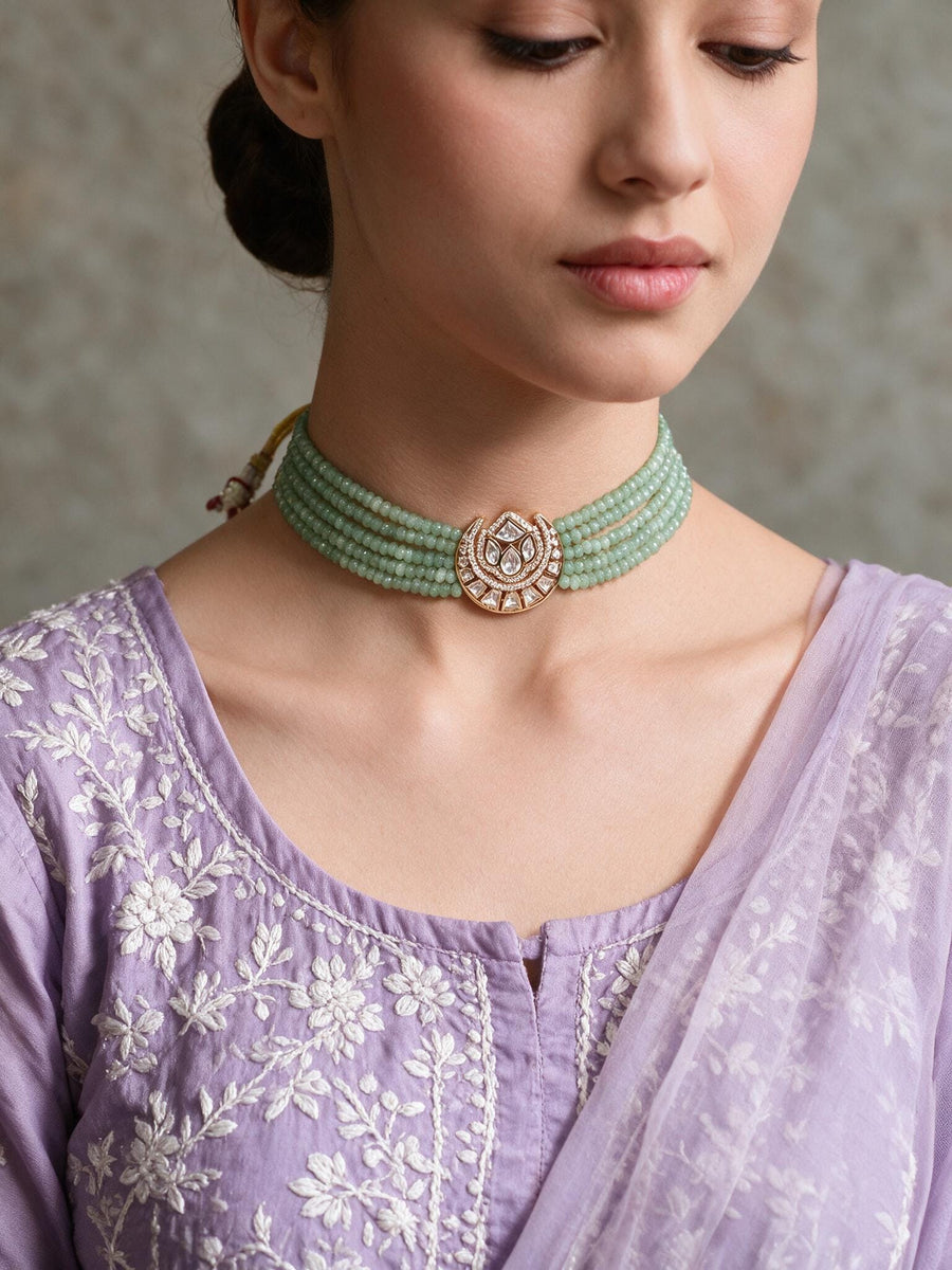 Glitzy Choker With Earrings