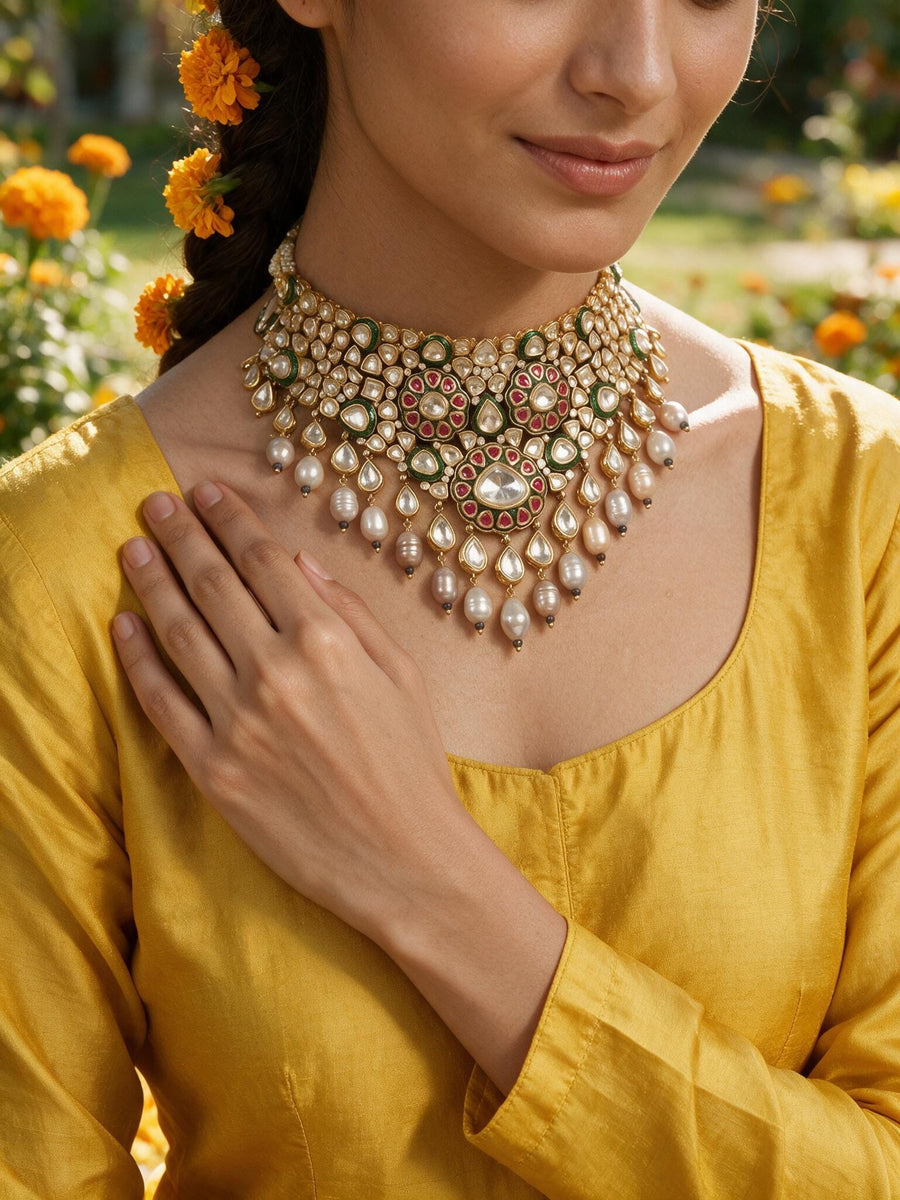 Aurevia Necklace Set