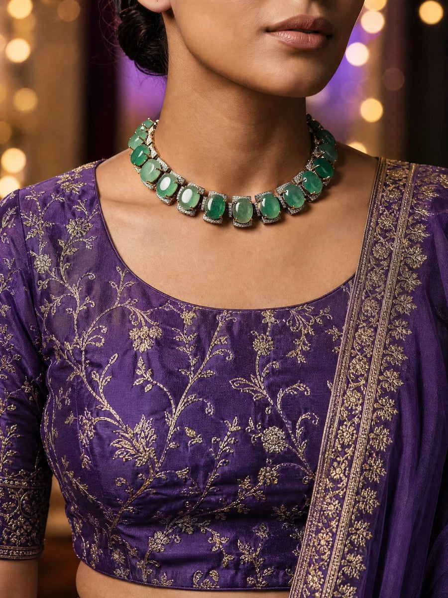 Devani Short Necklace Set