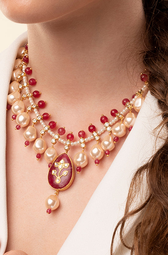Red Agate Necklace With Pearls