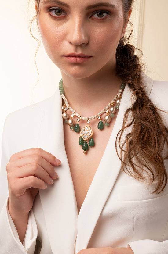 Load image into Gallery viewer, White &amp;amp; Green Polki Necklace
