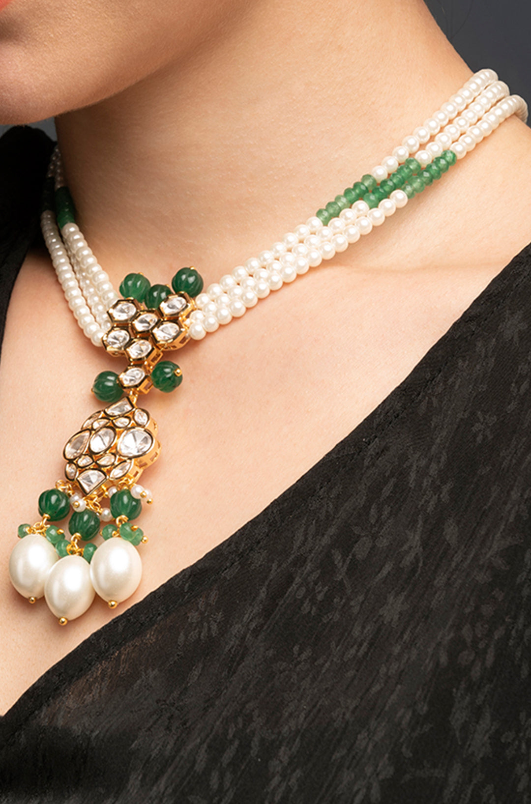 White Pearl Necklace With Kundan Polki