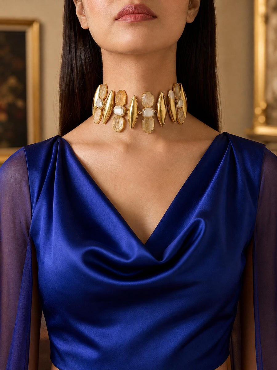 Elira Necklace
