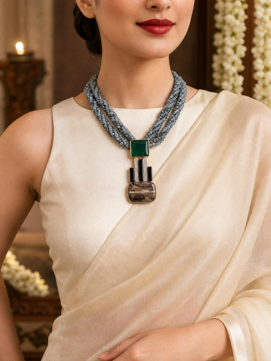 Elyvane Necklace