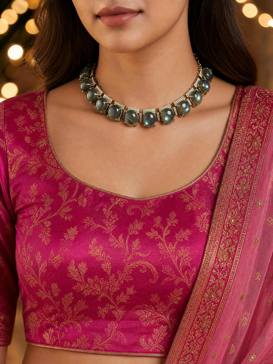 Mireya Short Necklace Set