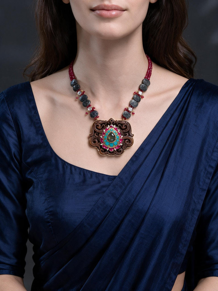 Yashvi Necklace Set