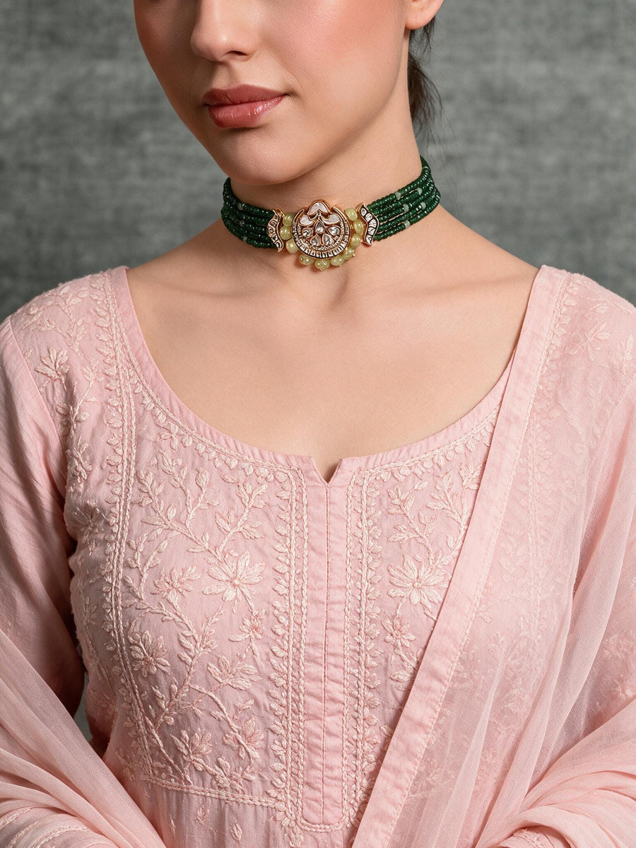 Charismatic Choker With Earrings