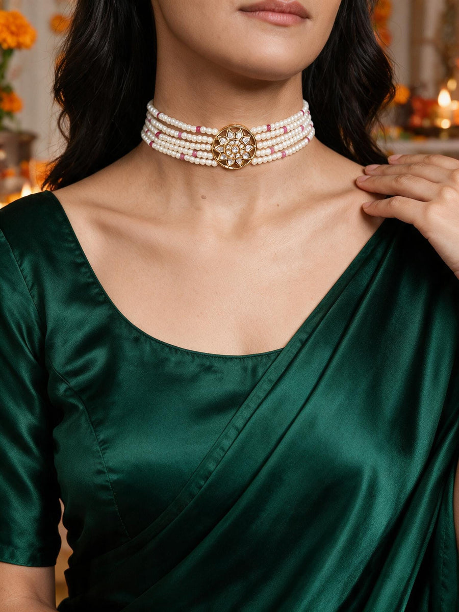 Pearl White Choker