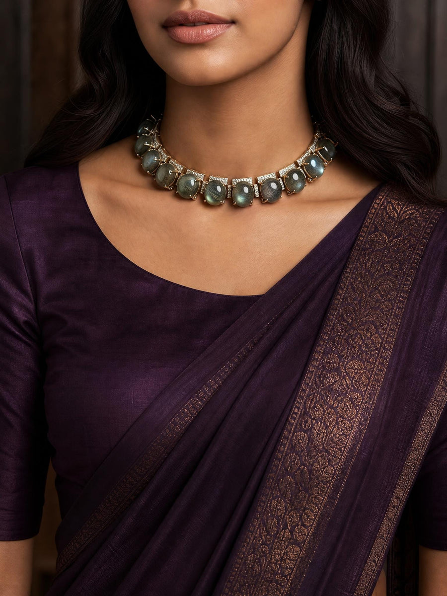 Mireya Short Necklace Set