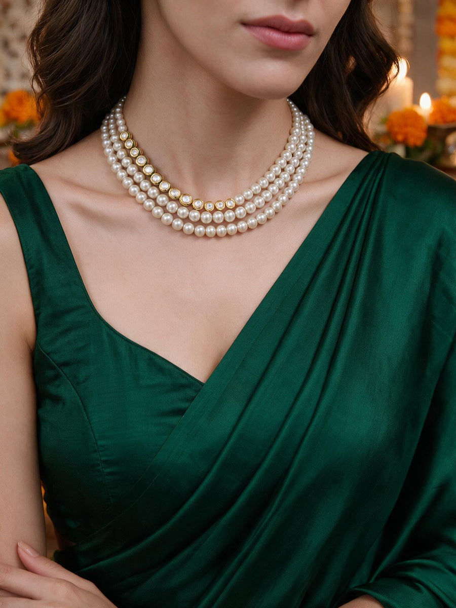 Karvi Choker