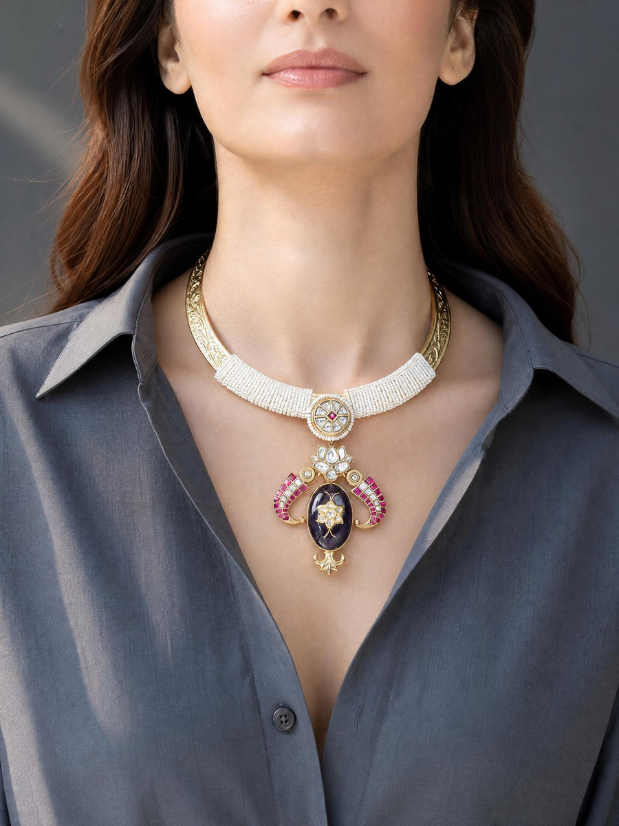 Regal Gold-Collar Amethyst Necklace