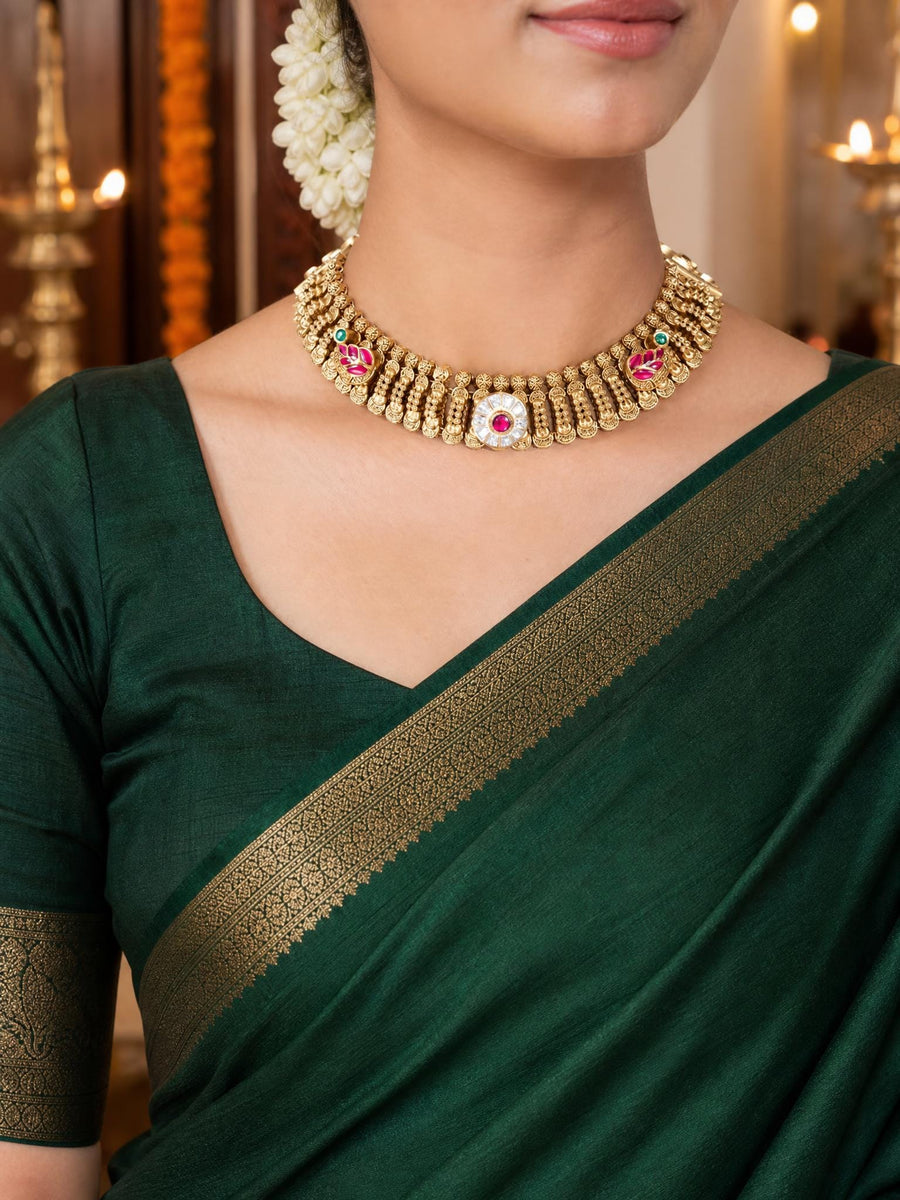 Ruyra Necklace Set