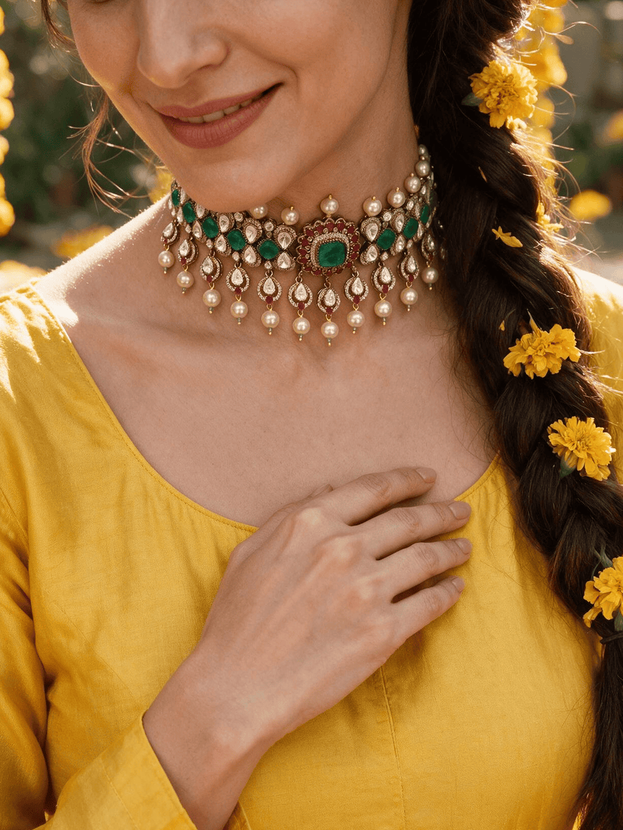 Liora Choker Set