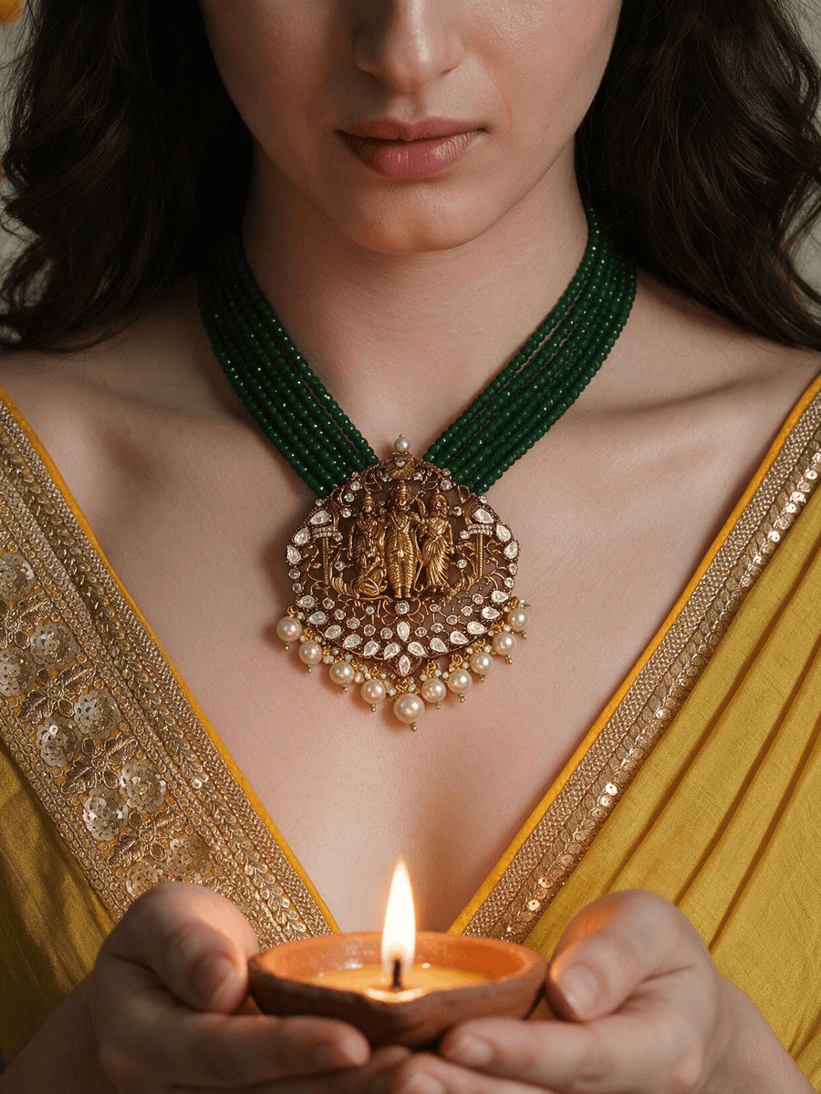 Emerald Dome Temple Necklace Set