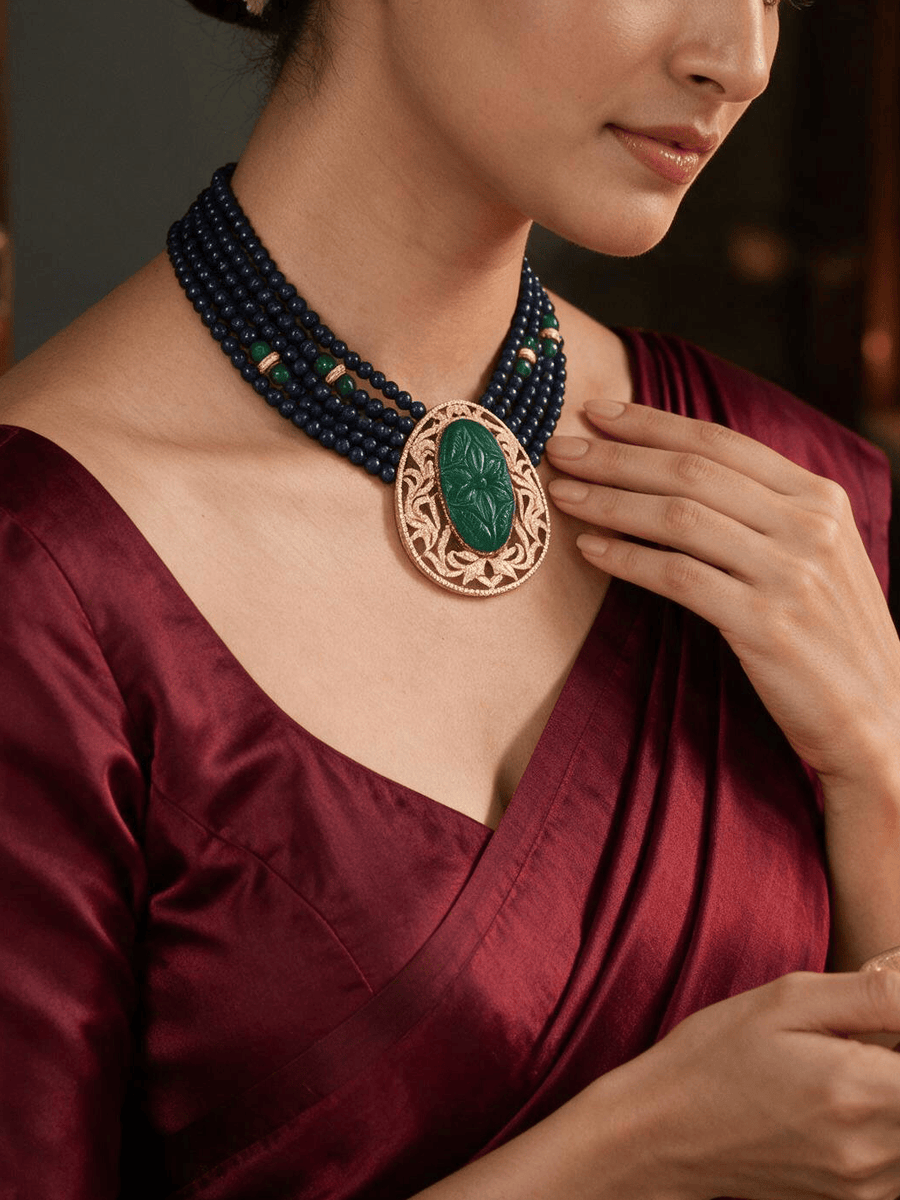 Vaara Necklace Set