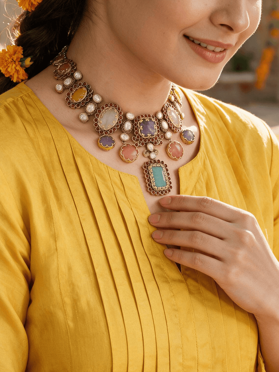 Taika Necklace Set