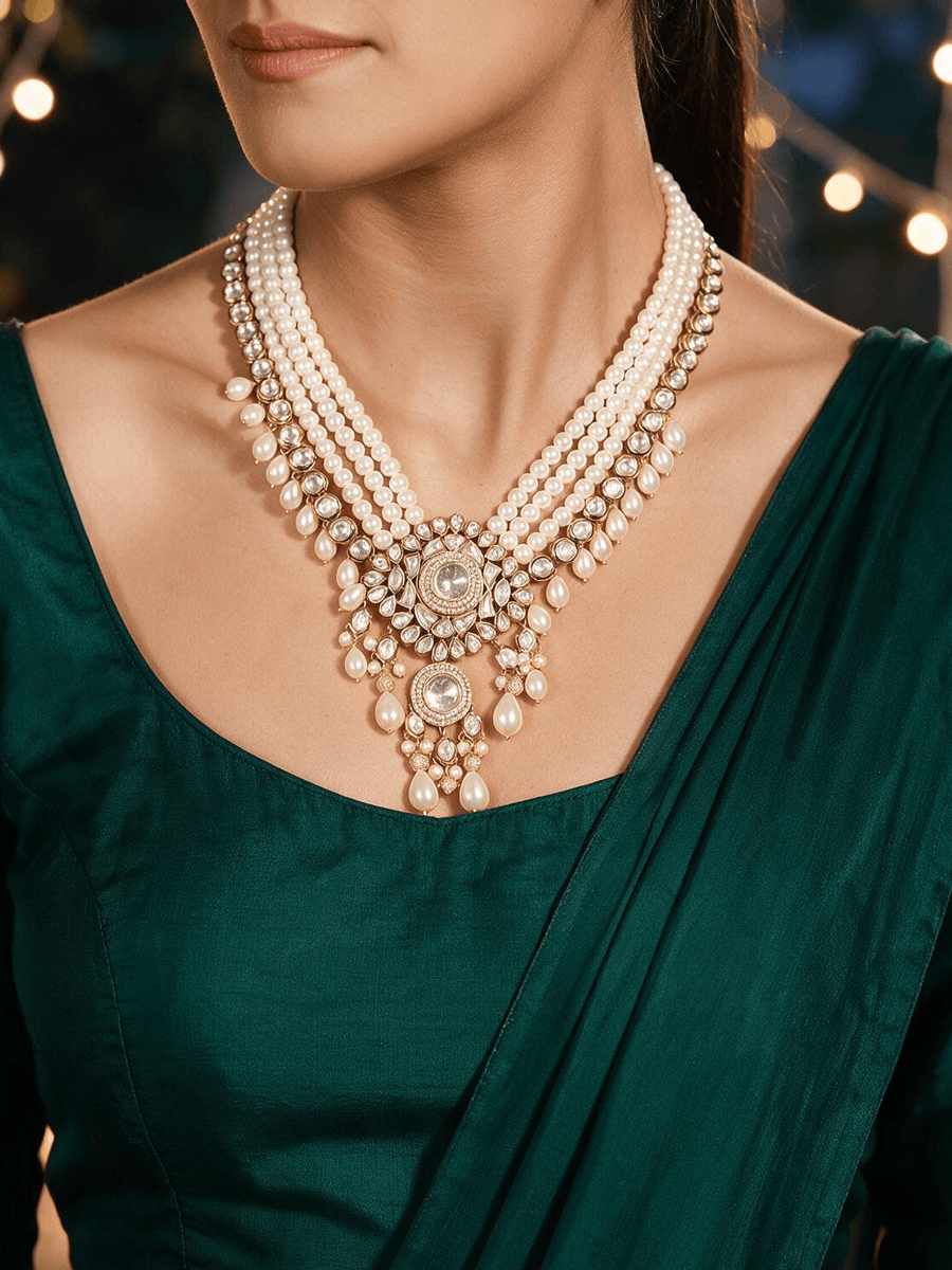 Chic Golden-White Necklace Set