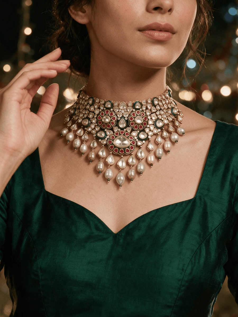 Aurevia Necklace Set
