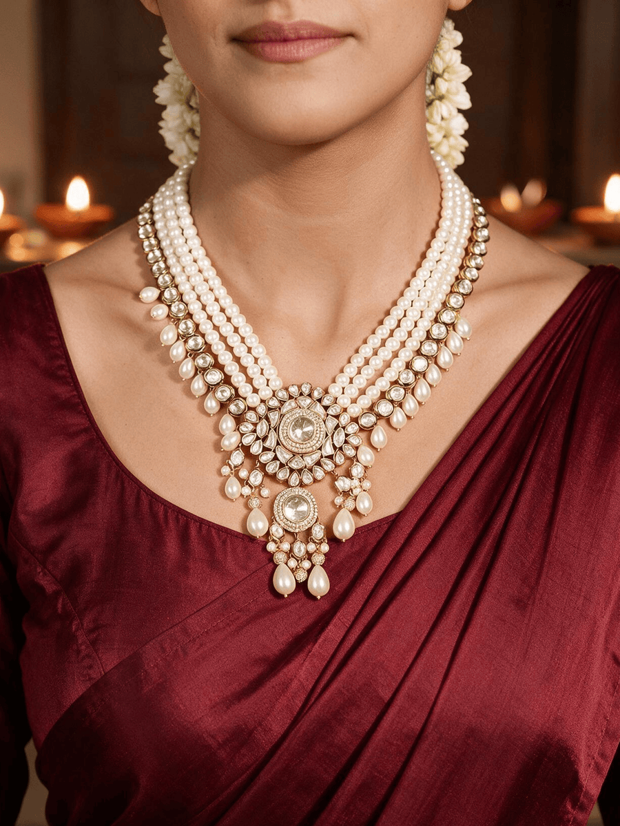 Chic Golden-White Necklace Set