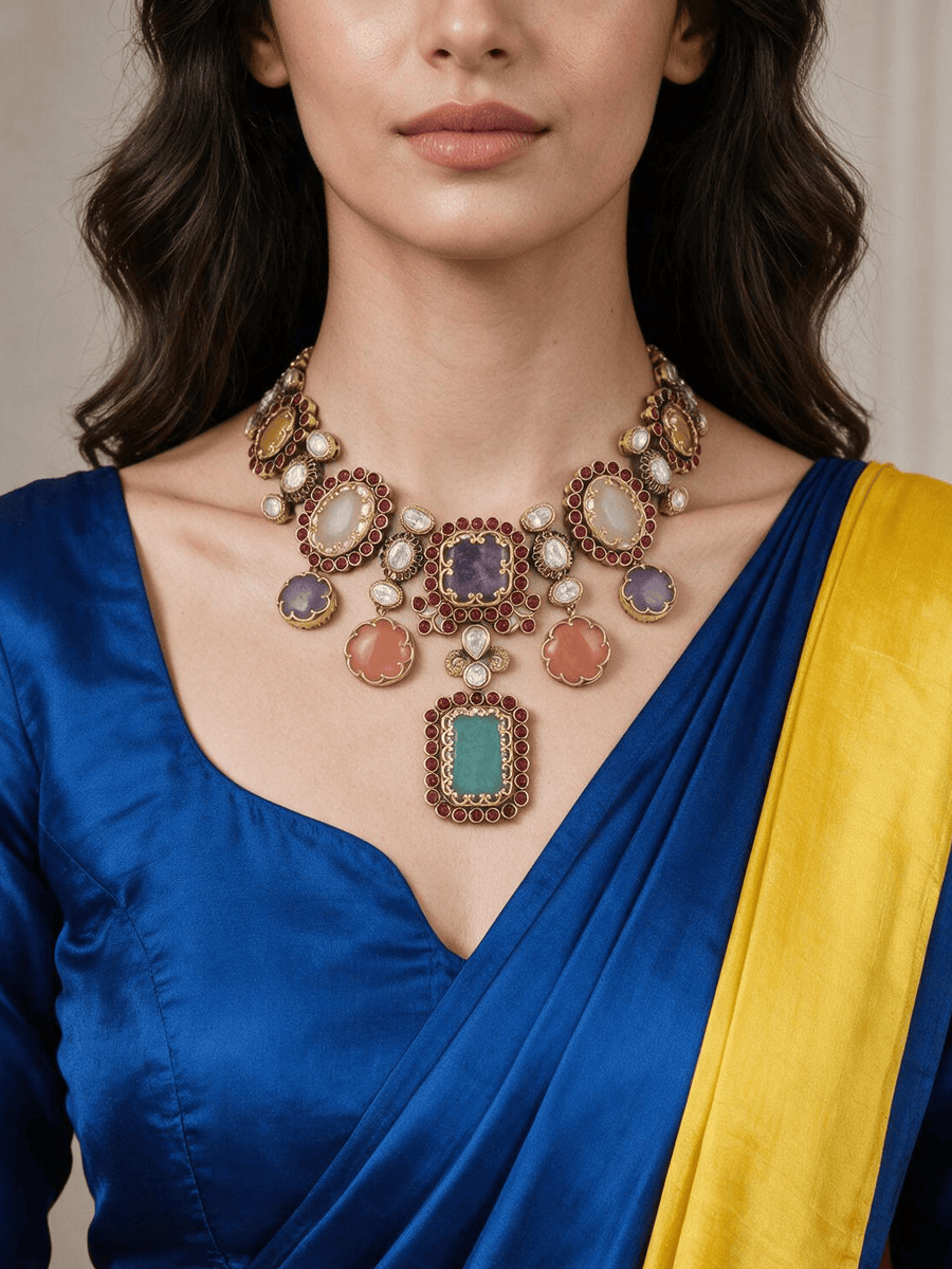 Taika Necklace Set