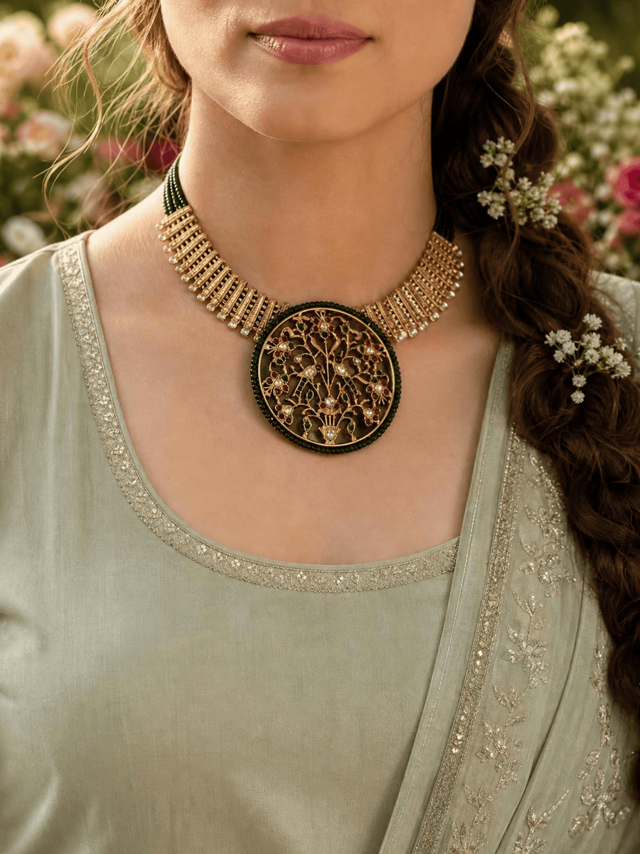 Majestic Golden Fusion Necklace Set